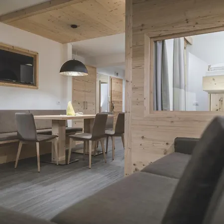 Schneider Apartment
